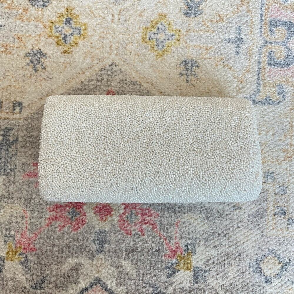Island To East Side Mrs. C Clutch - Picture 2 of 10